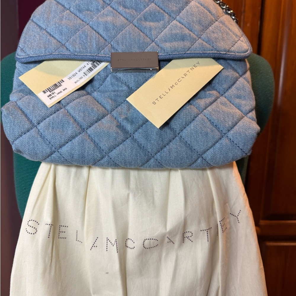 NWT - STELLA MCCARTNEY
Soft Quilted Denim Beckett Shoulder Bag In Blue - Picture 5 of 16